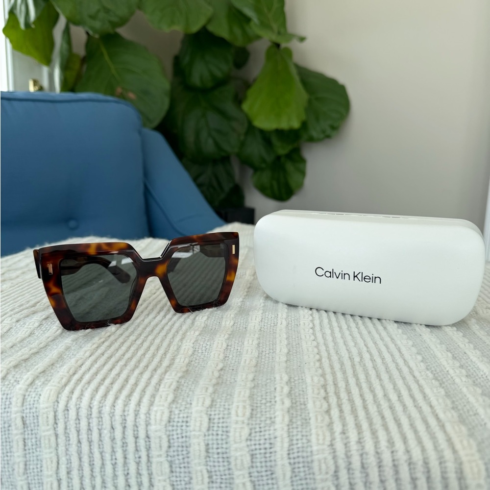 Calvin Klein Brown Sunglasses with White Case
